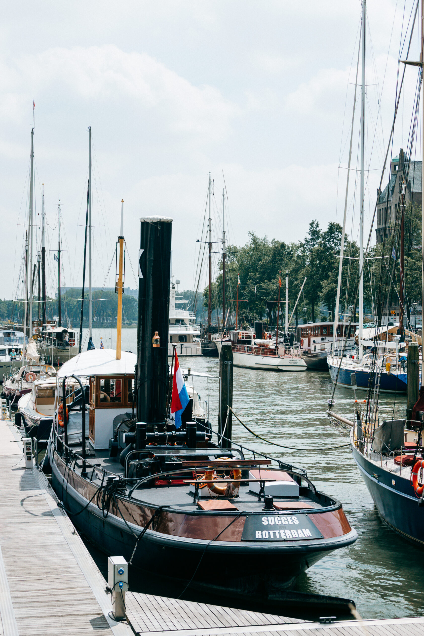 Historisches Schiff Succes im Veerhaven Rotterdam